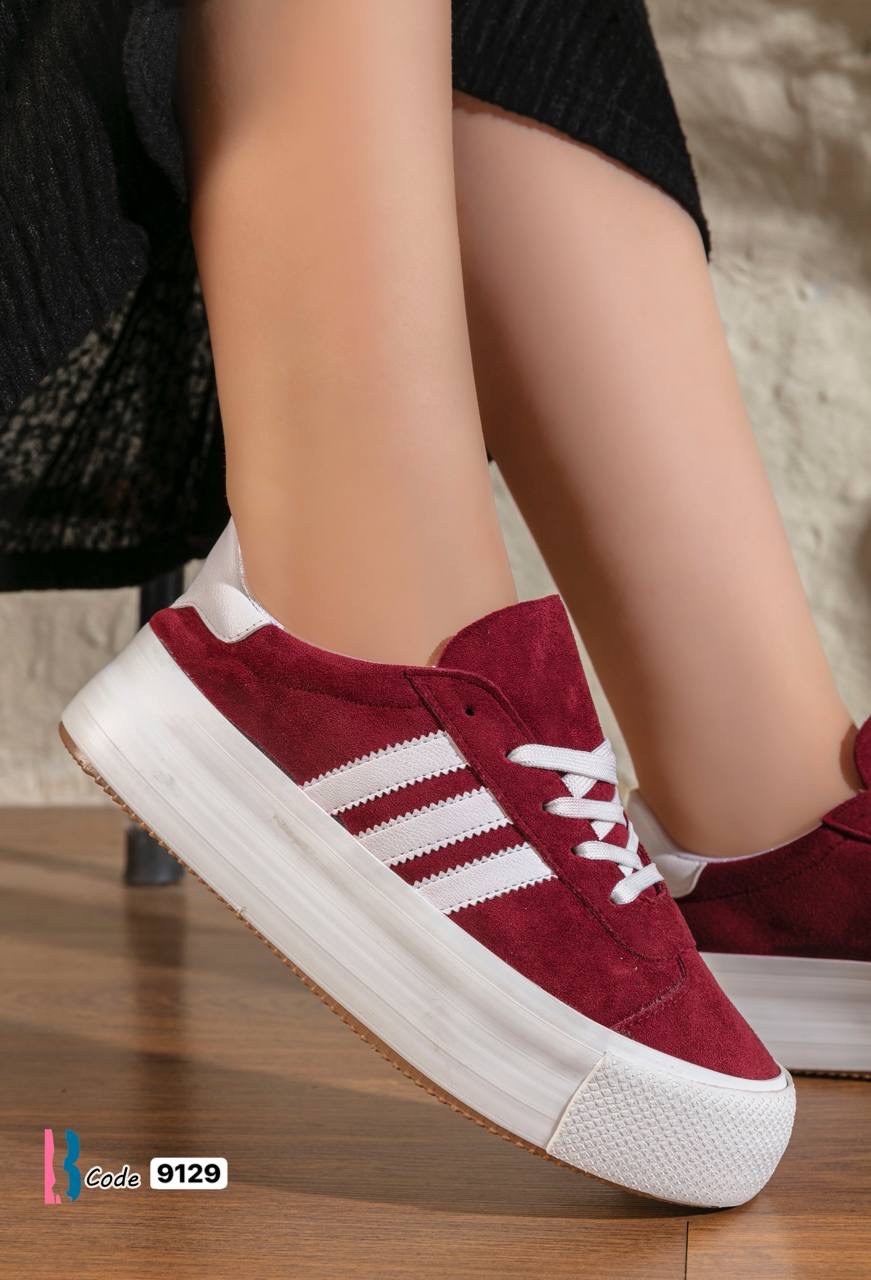 /public/uploads/photos/shares/Suzy shoes/IMG_4031.jpeg